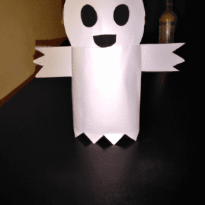 crea tu propio espiritu con un fantasma de papel